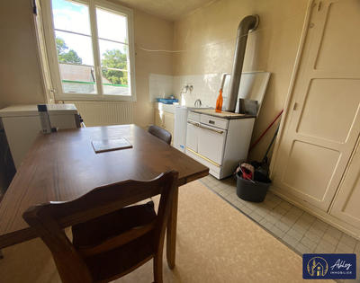 Maison - 79 m² - 5 pièces