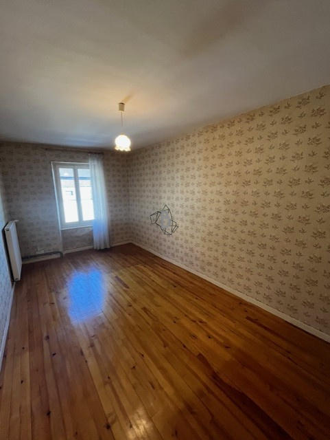 Maison - 108 m² - 4 pièces