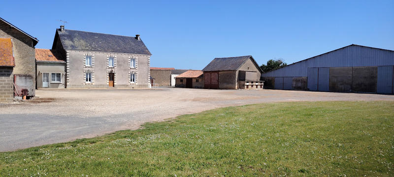 Ferme - 180 m² - 7 pièces