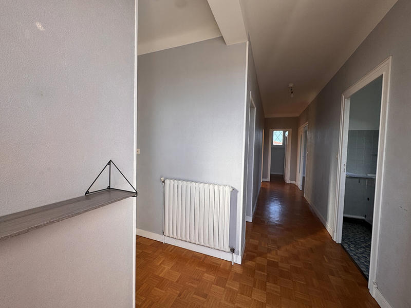 Appartement - 84 m² - 3 pièces