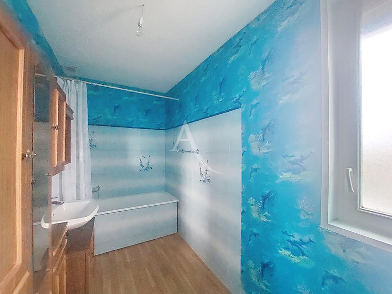 Maison - 111 m² - 5 pièces