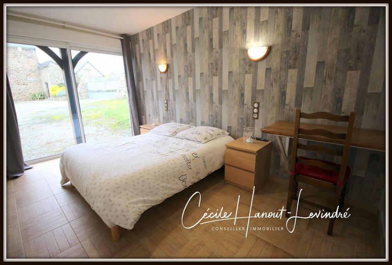 Maison - 355 m² - 17 pièces