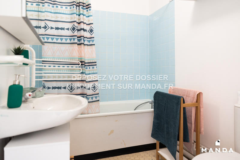 Chambre - 10 m² - 5 pièces