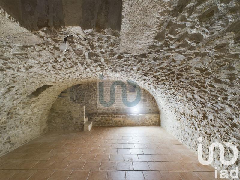 Maison - 196 m² - 7 pièces