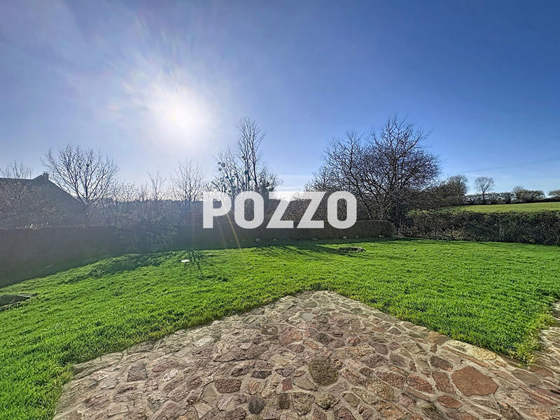 Maison - 160 m² - 8 pièces