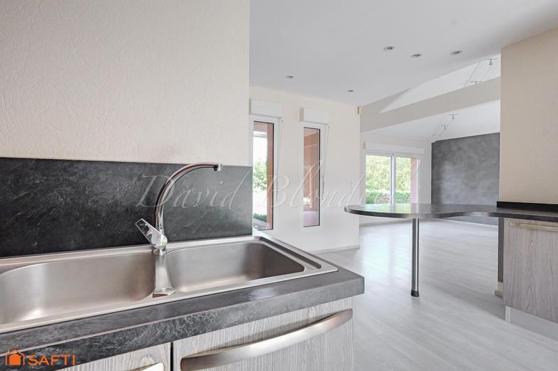 Maison - 111 m² - 5 pièces