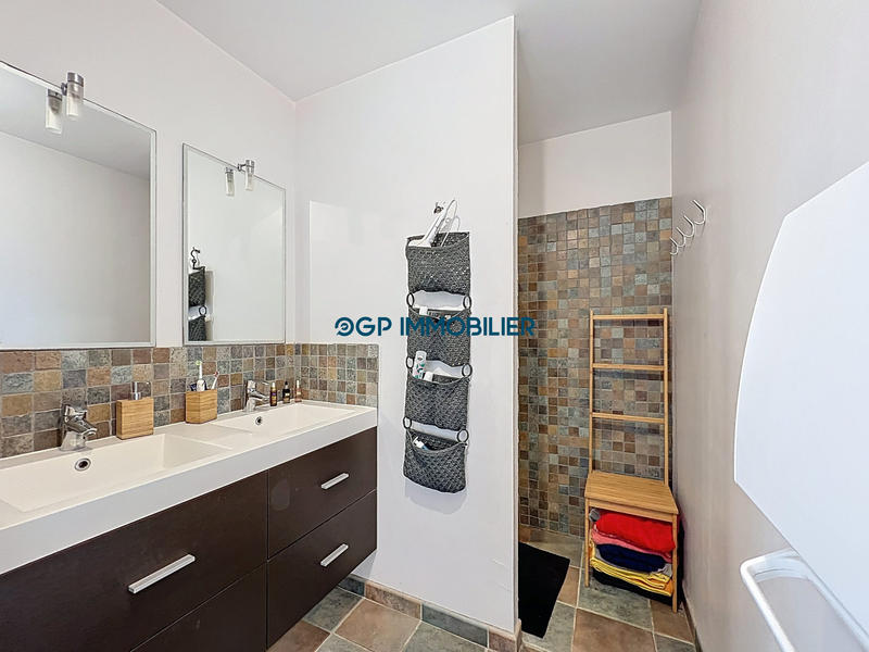 Villa - 125 m² - 5 pièces