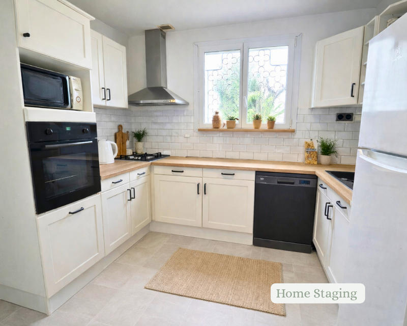 Maison - 100 m² - 6 pièces