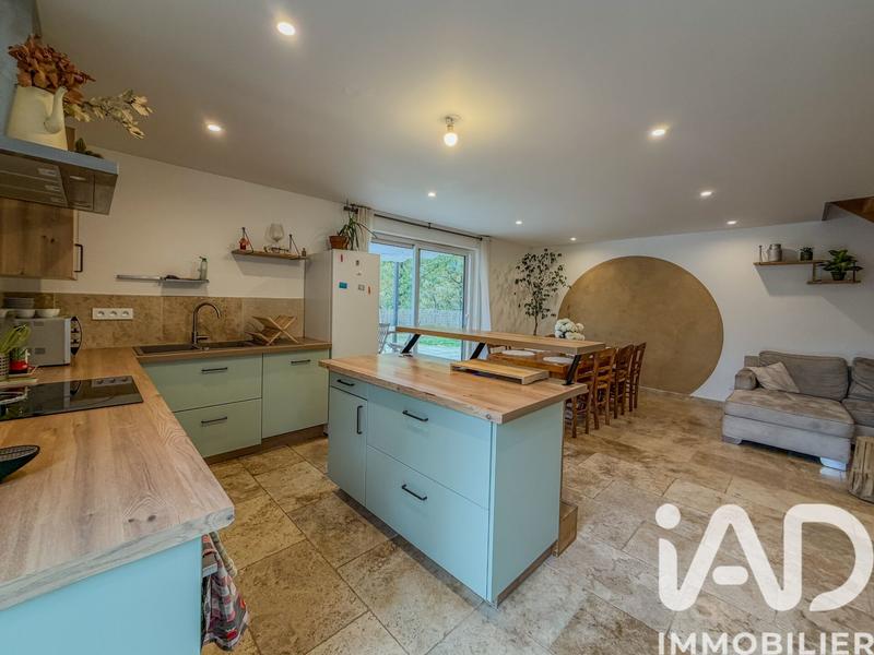 Maison - 157 m² - 6 pièces