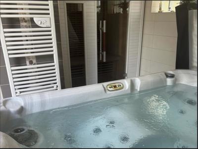 Immeuble - 157 m² - 7 pièces