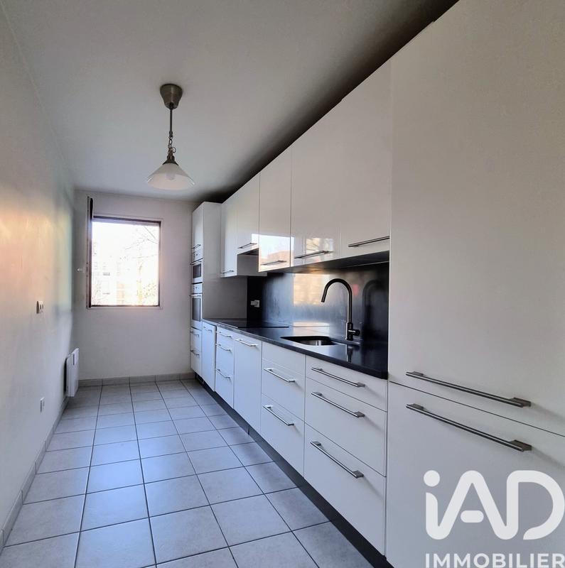 Appartement - 77 m² - 3 pièces