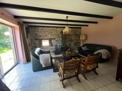 Maison - 670 m² - 28 pièces