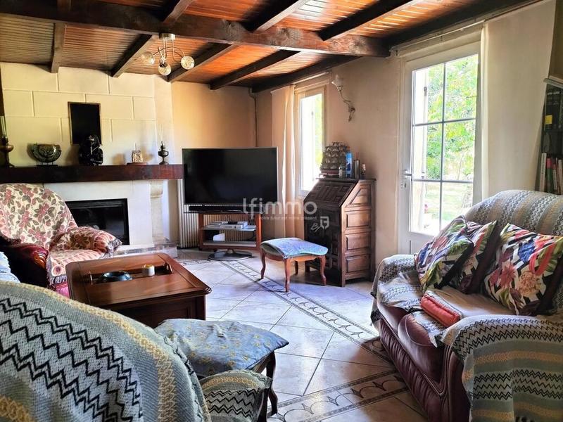 Maison - 250 m² - 7 pièces