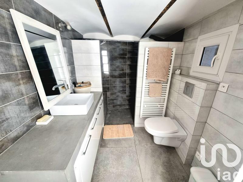 Maison - 60 m² - 3 pièces