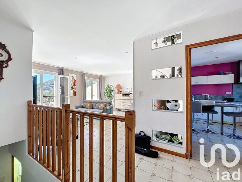 Maison - 103 m² - 5 pièces