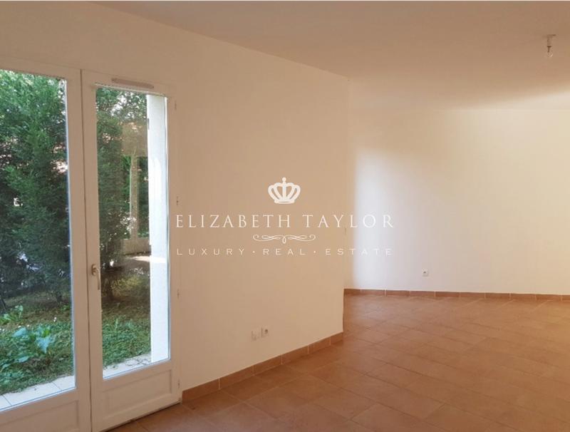 Maison - 166 m² - 7 pièces