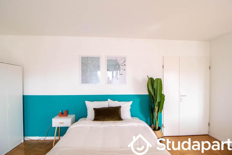 Chambre - 12 m² - 1 pièce