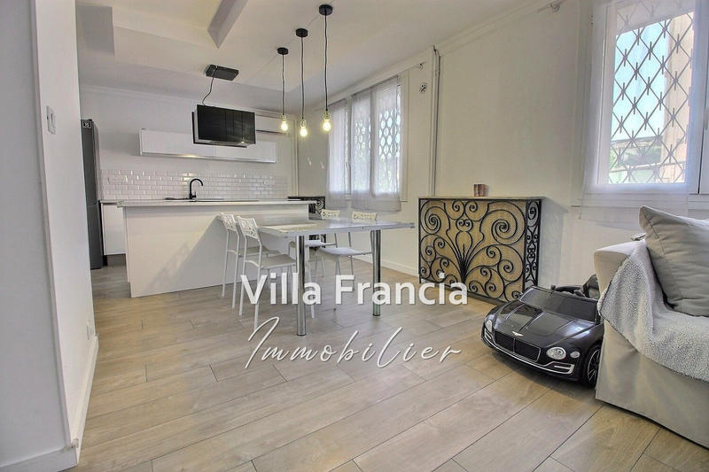 Appartement - 72 m² - 4 pièces