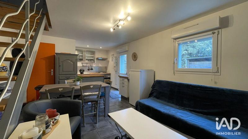 Local commercial - 128 m²