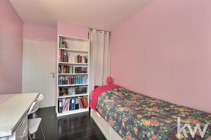 Appartement - 99 m² - 5 pièces