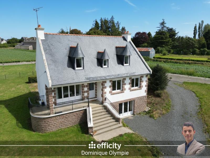 Maison - 120 m² - 8 pièces