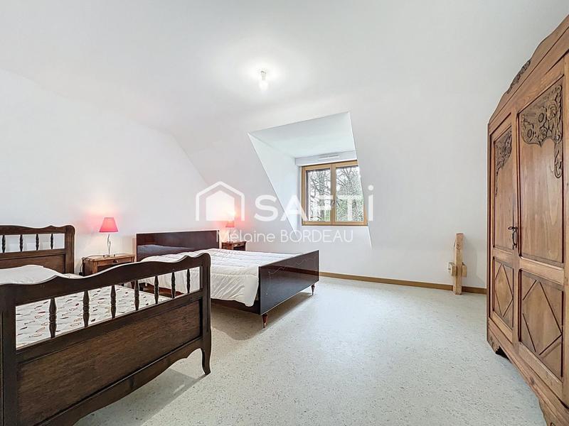 Maison - 203 m² - 6 pièces