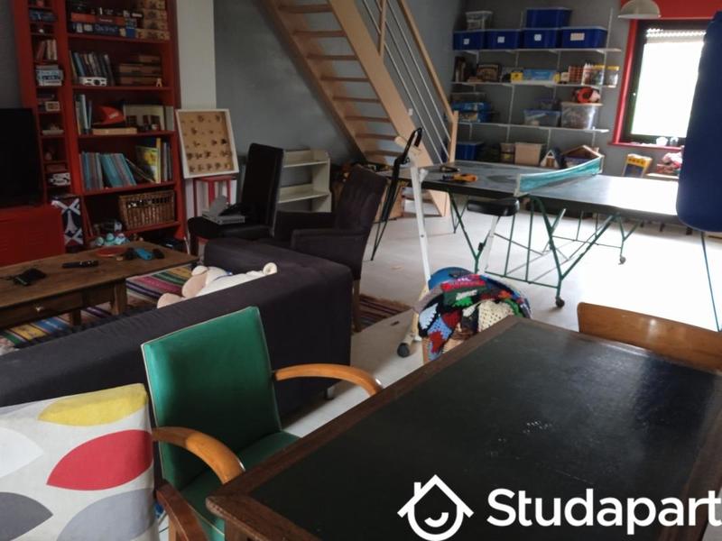 Chambre - 15 m² - 1 pièce