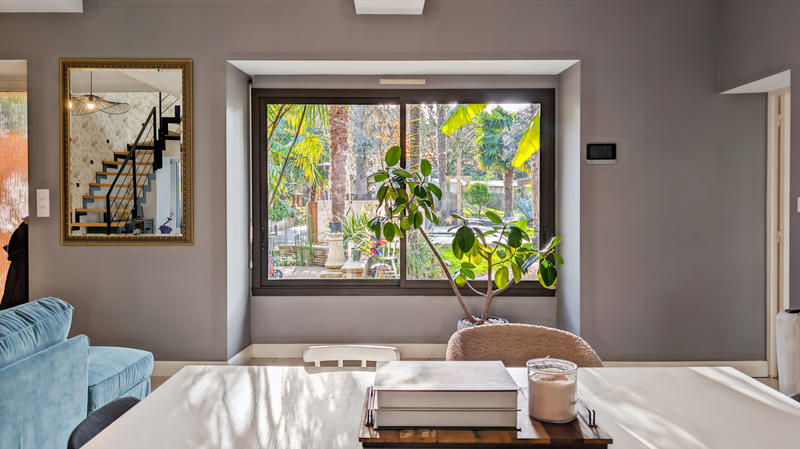 Maison - 186 m² - 6 pièces