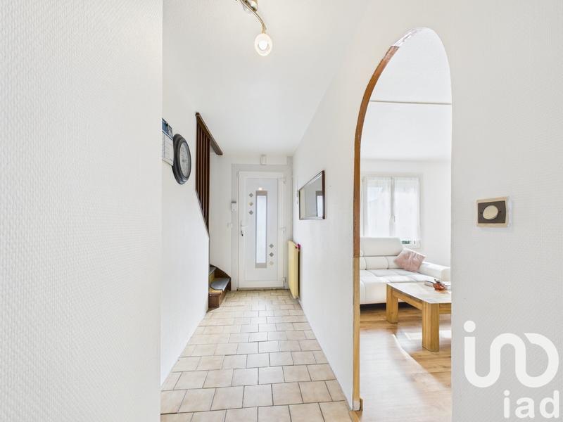 Maison - 99 m² - 4 pièces