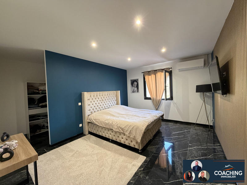 Maison - 150 m² - 5 pièces