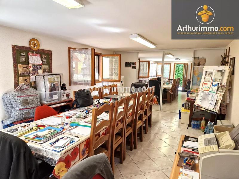 Maison - 165 m² - 8 pièces