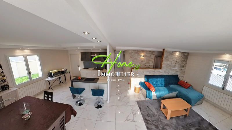 Maison - 95 m² - 5 pièces