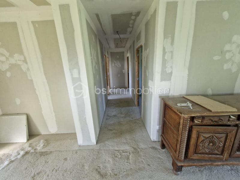 Maison traditionnelle - 100 m² - 4 pièces