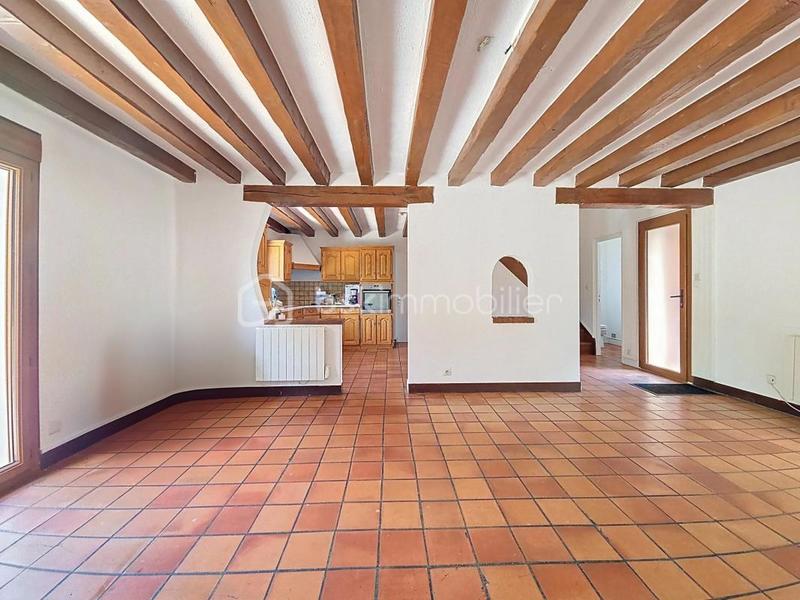 Maison - 90 m² - 5 pièces