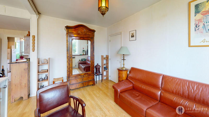 Appartement - 82 m² - 5 pièces