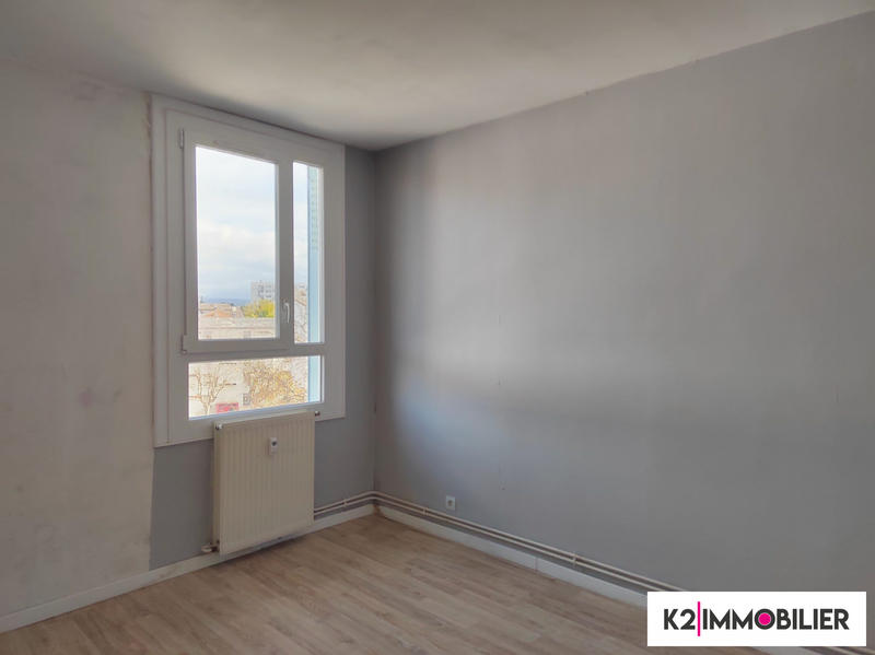 Appartement - 65 m² - 4 pièces