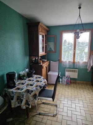 Maison - 77 m² - 5 pièces