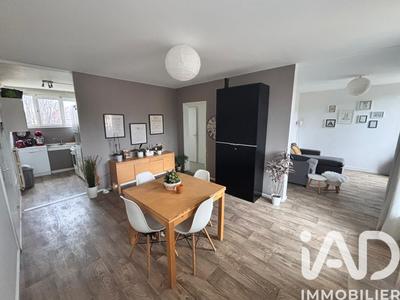 Appartement - 79 m² - 5 pièces