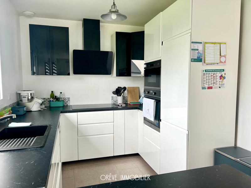 Maison - 100 m² - 5 pièces