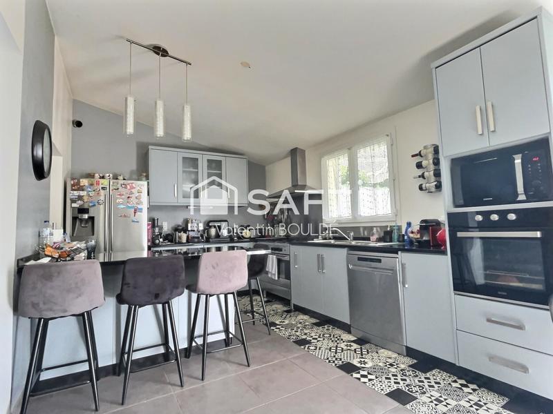 Maison - 102 m² - 5 pièces