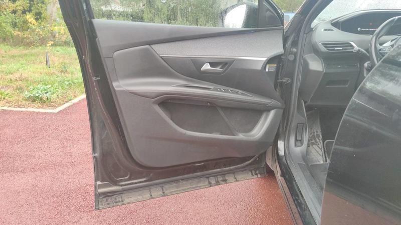 Peugeot 3008 II 1.5 BlueHDi 130 Eat8 Gt Line