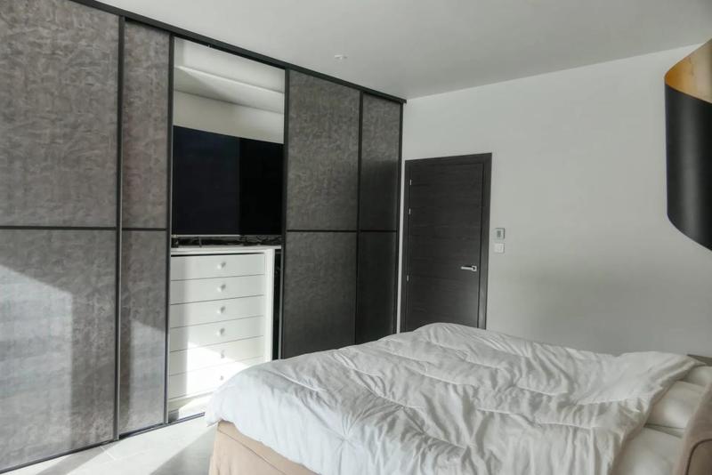 Maison - 200 m² - 7 pièces