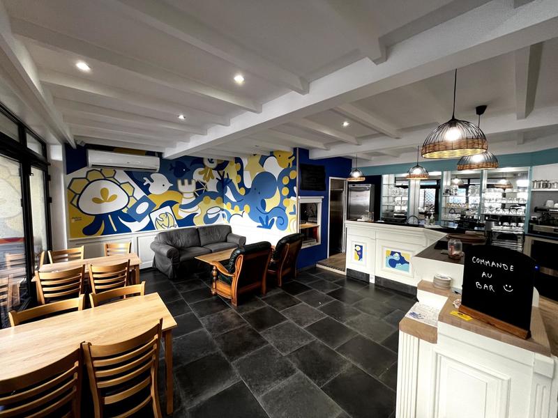 Local commercial - 100 m² - 1 pièce