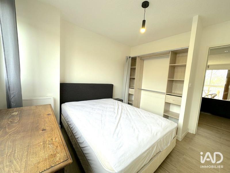 Appartement - 80 m² - 2 pièces