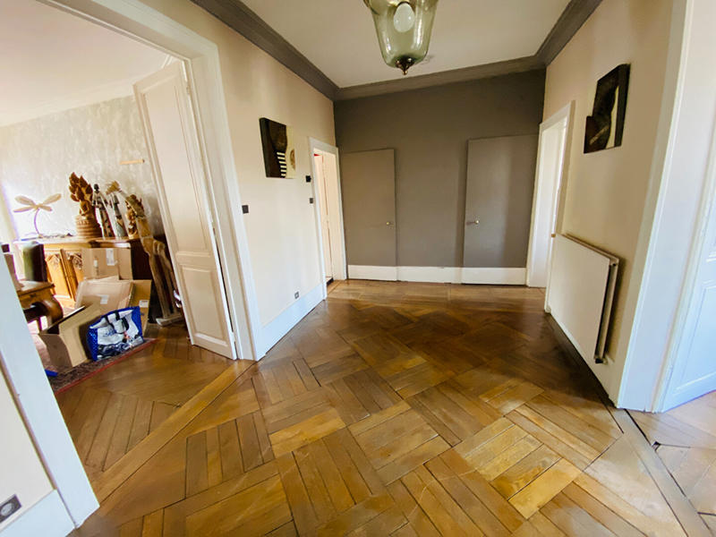 Appartement - 296 m² - 7 pièces