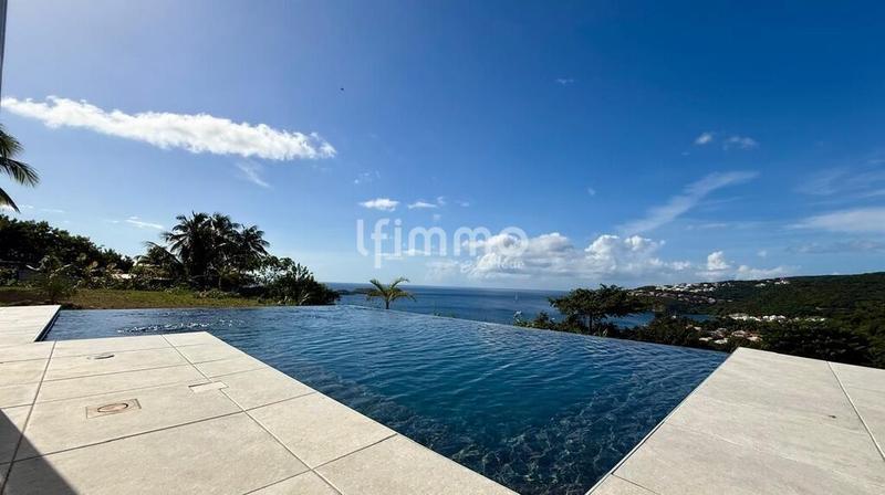 Villa - 180 m² - 6 pièces