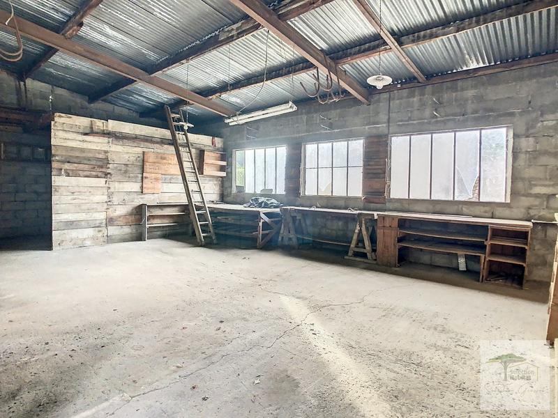 Maison - 180 m² - 8 pièces