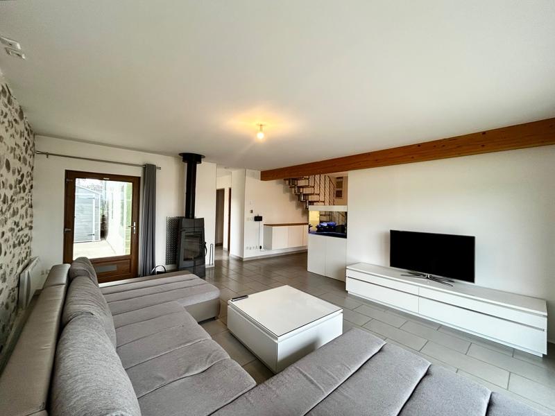 Maison - 190 m² - 6 pièces