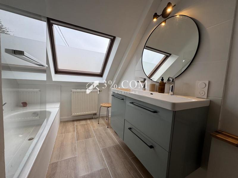 Maison - 152 m² - 6 pièces