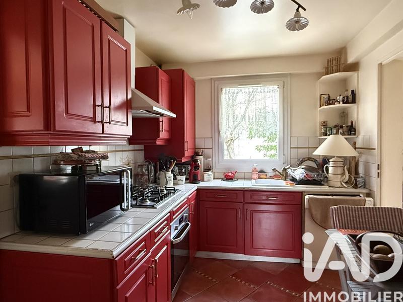 Maison - 95 m² - 5 pièces